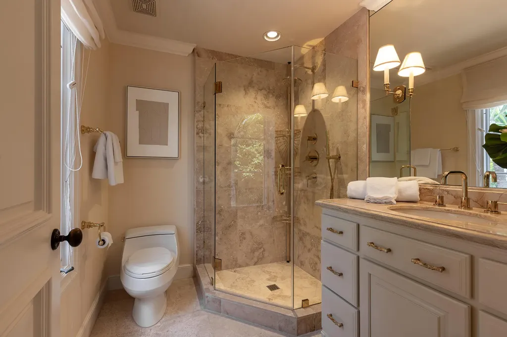 614 Tarpon Way Palm Beach FL 33480