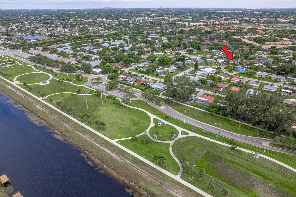 8106 NW 101st Avenue Tamarac FL 33321