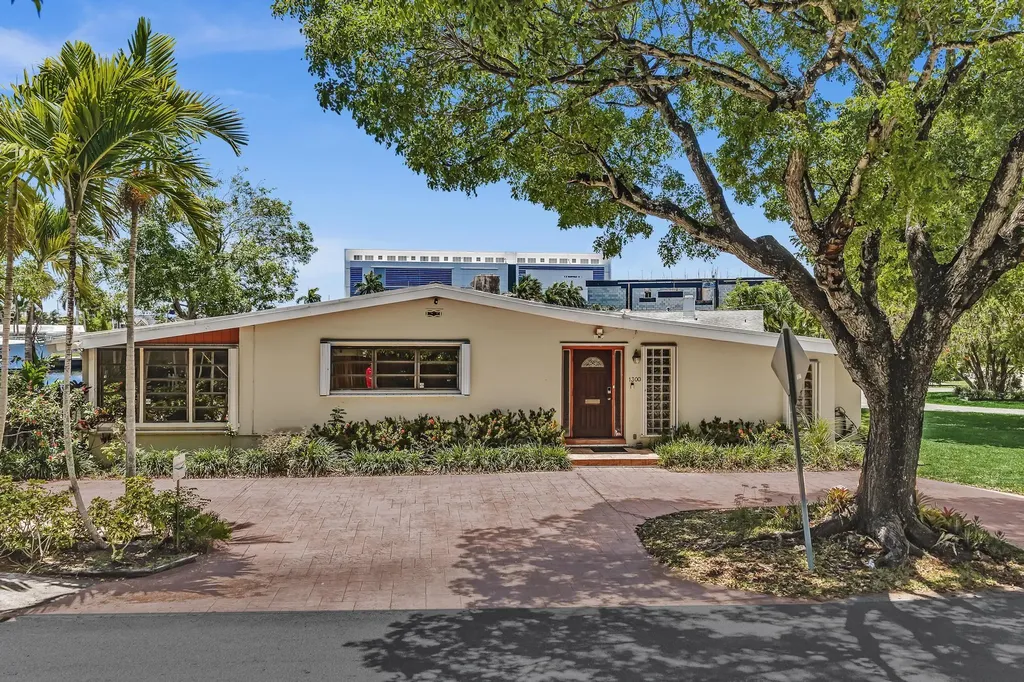 1300 Cordova Road Fort Lauderdale FL 33316