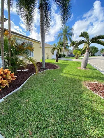 1320 Fishers Place Greenacres FL 33413