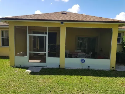1320 Fishers Place Greenacres FL 33413