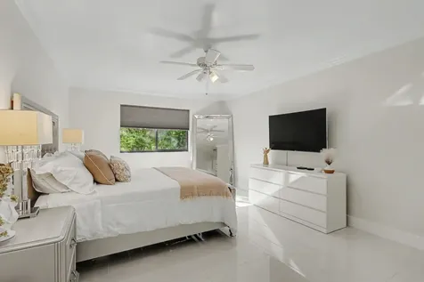 6328 W Longboat Lane W Boca Raton FL 33433