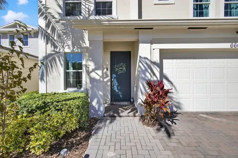 6607 Pointe Of Woods Drive West Palm Beach FL 33415