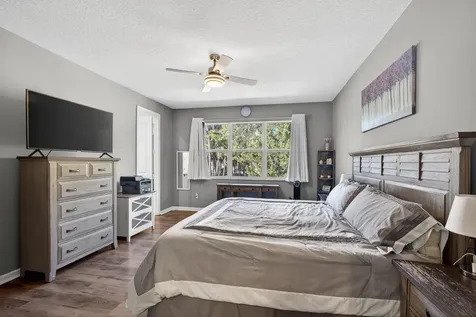 6607 Pointe Of Woods Drive West Palm Beach FL 33415