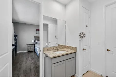 6607 Pointe Of Woods Drive West Palm Beach FL 33415