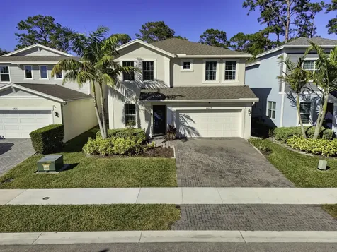 6607 Pointe Of Woods Drive West Palm Beach FL 33415