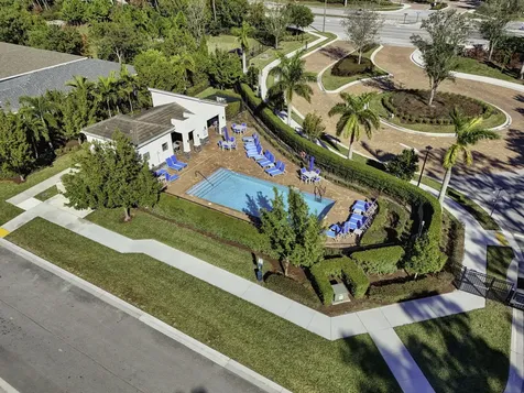 6607 Pointe Of Woods Drive West Palm Beach FL 33415