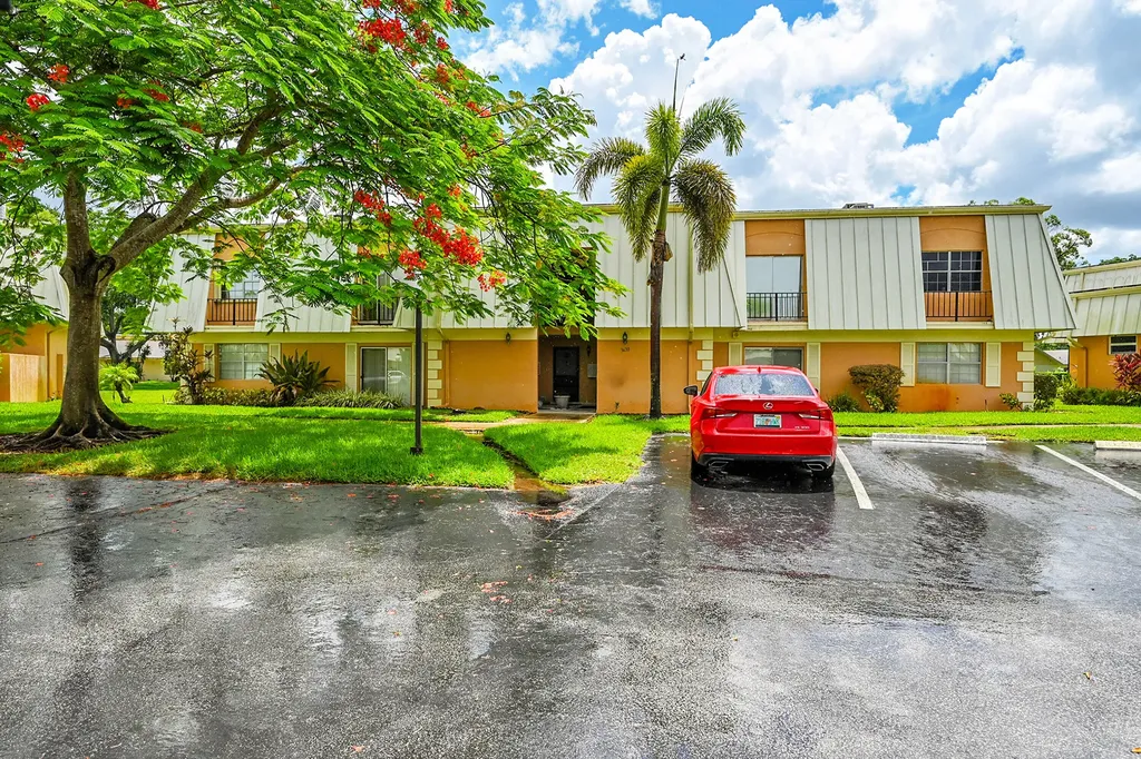 3630 Citrus Trace Davie FL 33328