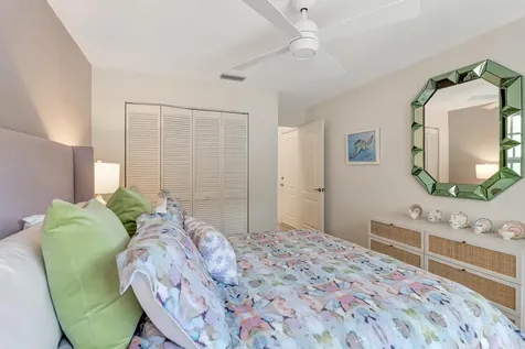 28 Admirals Court Palm Beach Gardens FL 33418