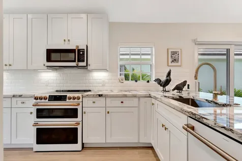 28 Admirals Court Palm Beach Gardens FL 33418