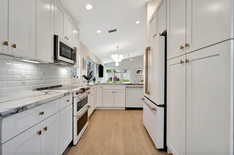 28 Admirals Court Palm Beach Gardens FL 33418