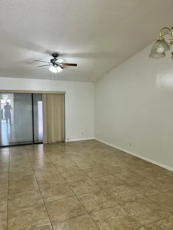 5672 Biscayne Drive S Greenacres FL 33463