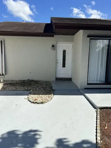 5672 Biscayne Drive S Greenacres FL 33463