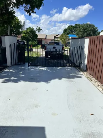 5672 Biscayne Drive S Greenacres FL 33463