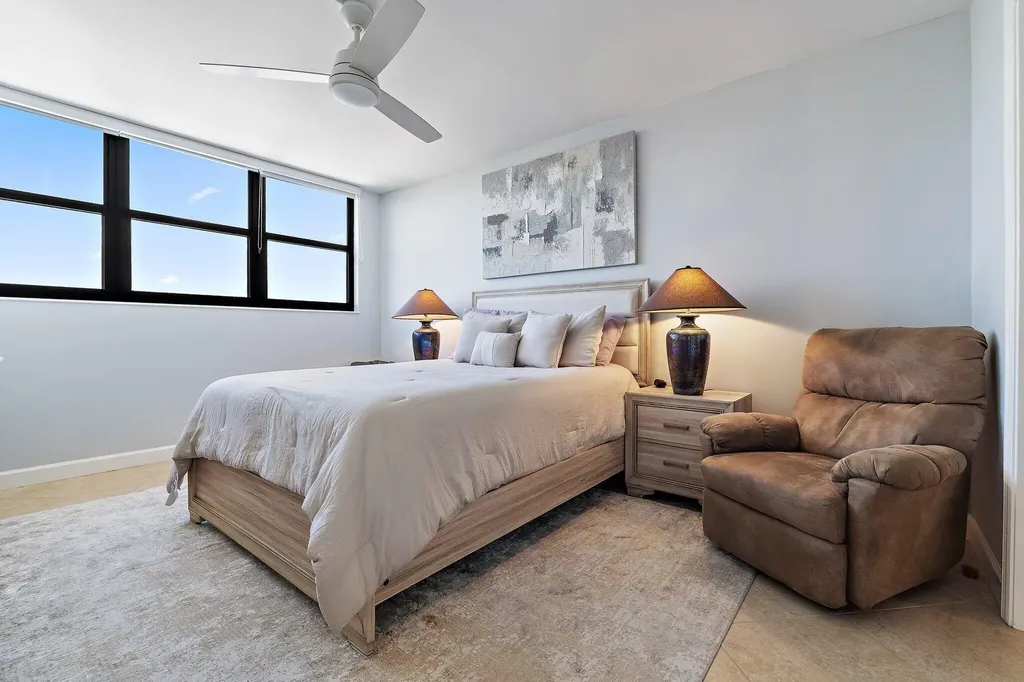 336 Golfview Road North Palm Beach FL 33408