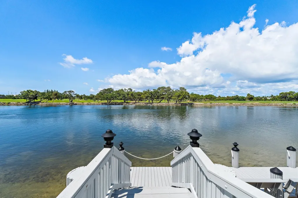 336 Golfview Road North Palm Beach FL 33408