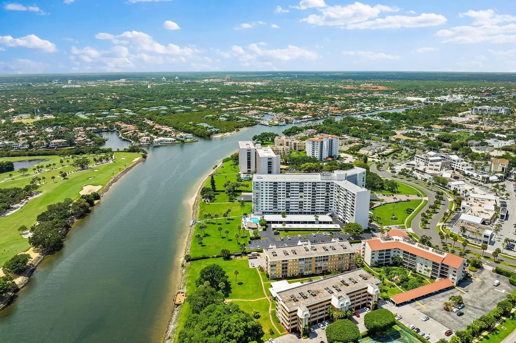 336 Golfview Road North Palm Beach FL 33408