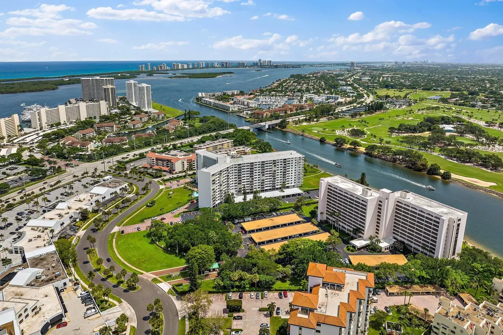 336 Golfview Road North Palm Beach FL 33408