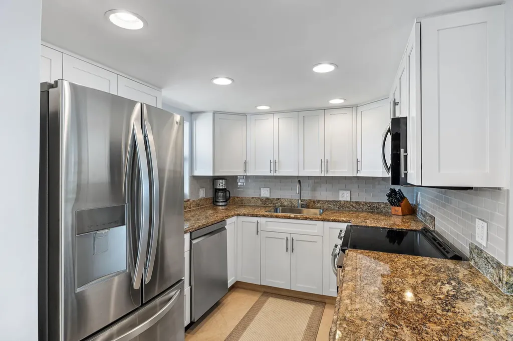 336 Golfview Road North Palm Beach FL 33408