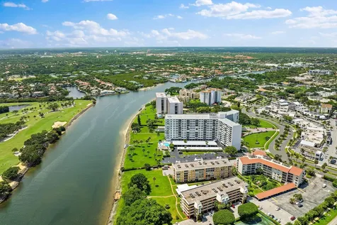 336 Golfview Road North Palm Beach FL 33408