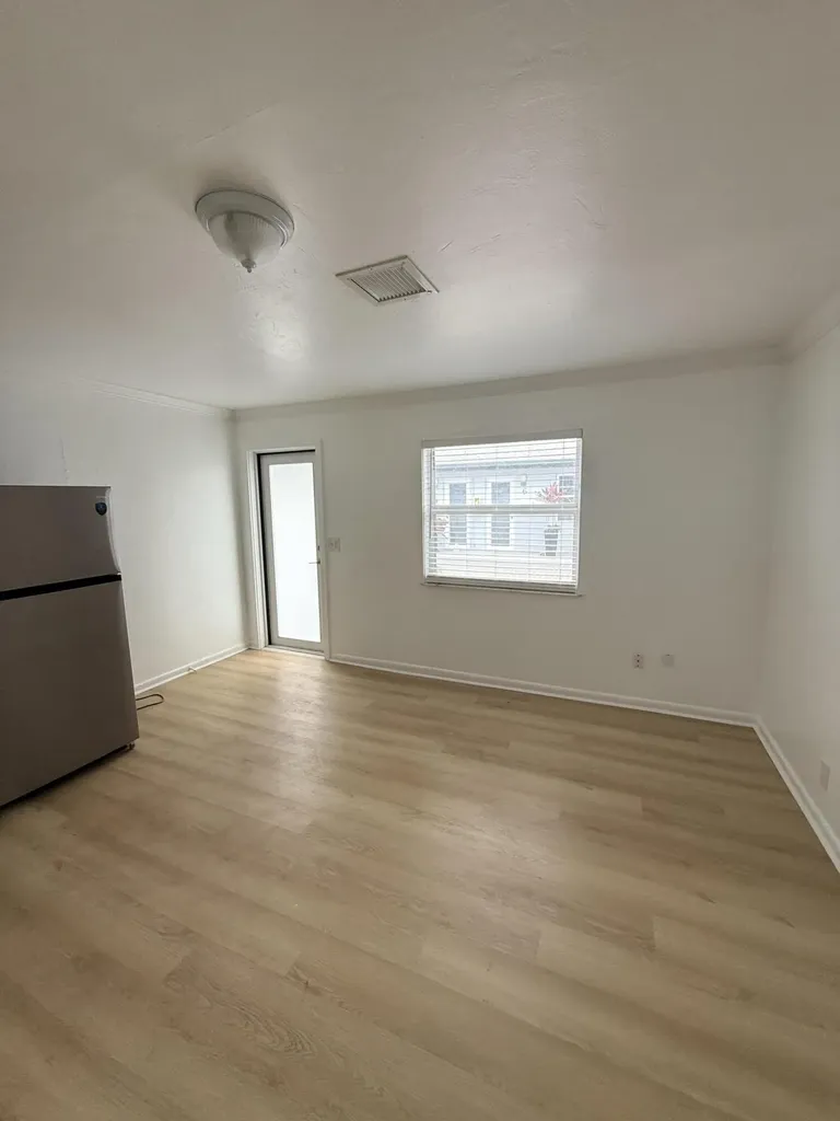 220 Walton Boulevard West Palm Beach FL 33405