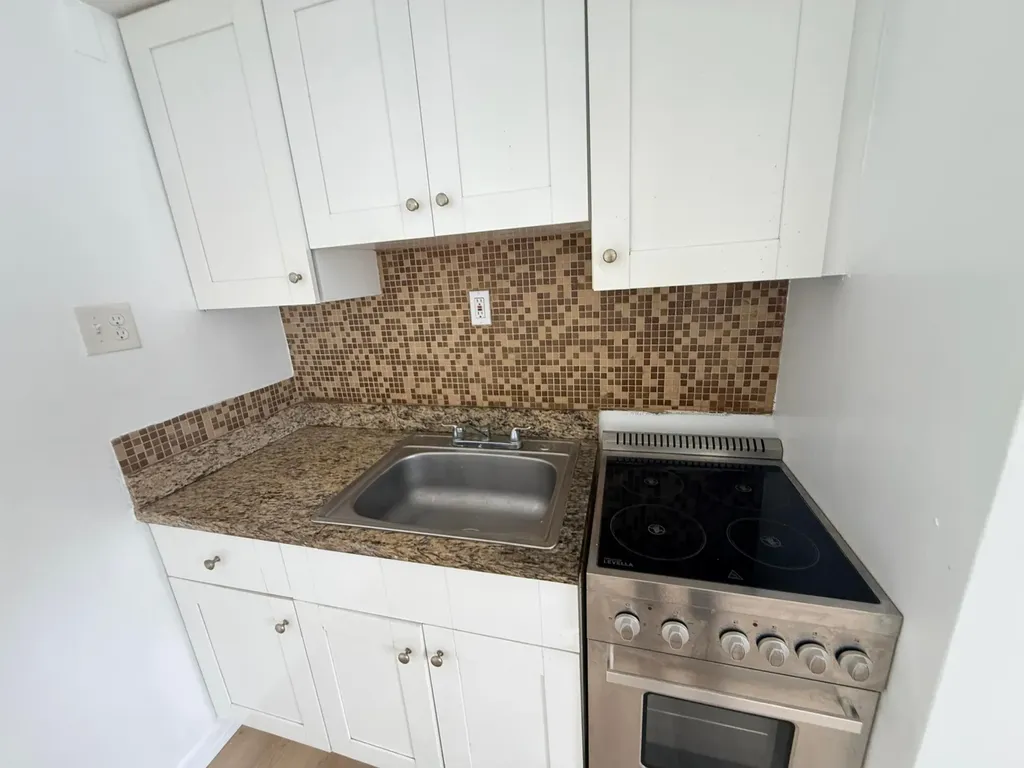 220 Walton Boulevard West Palm Beach FL 33405