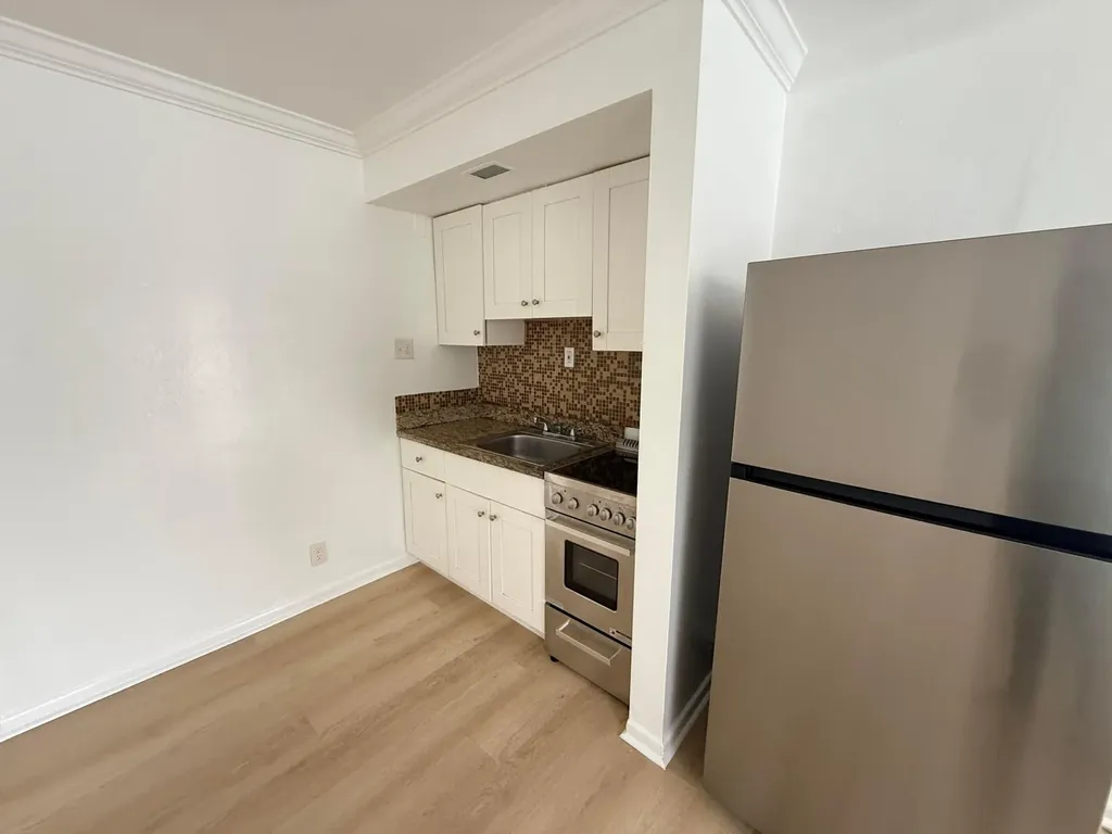 220 Walton Boulevard West Palm Beach FL 33405