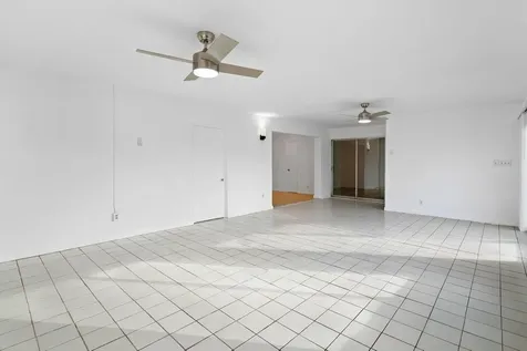 617 SE 8th Avenue Deerfield Beach FL 33441