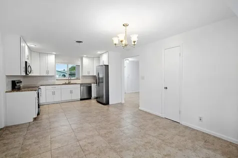 617 SE 8th Avenue Deerfield Beach FL 33441