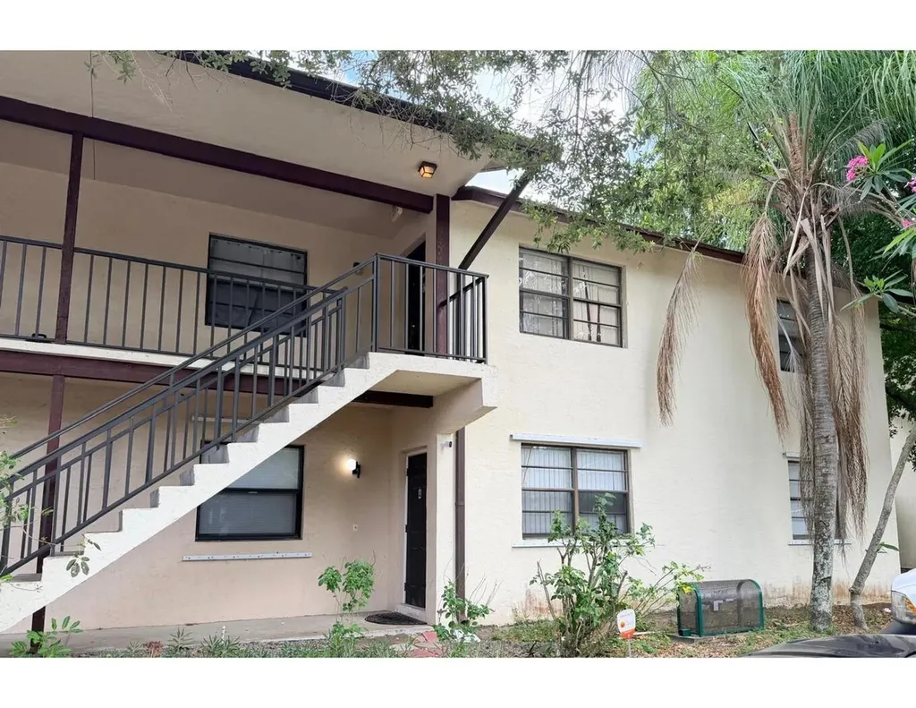 3303 Kirk Road Lake Worth FL 33461