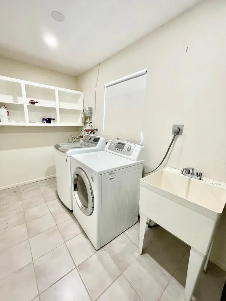 8205 NW 106th Avenue Tamarac FL 33321