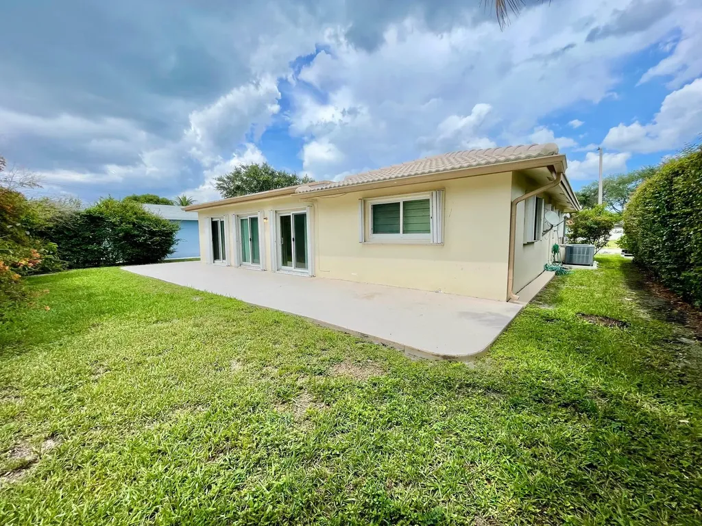8205 NW 106th Avenue Tamarac FL 33321