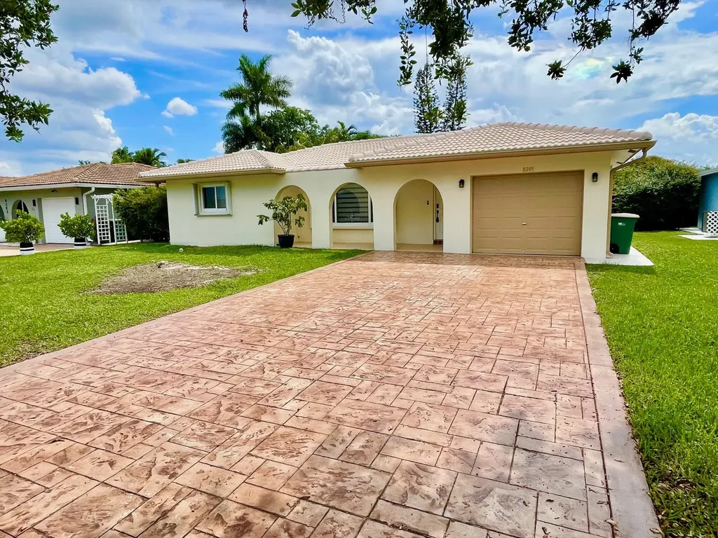 8205 NW 106th Avenue Tamarac FL 33321