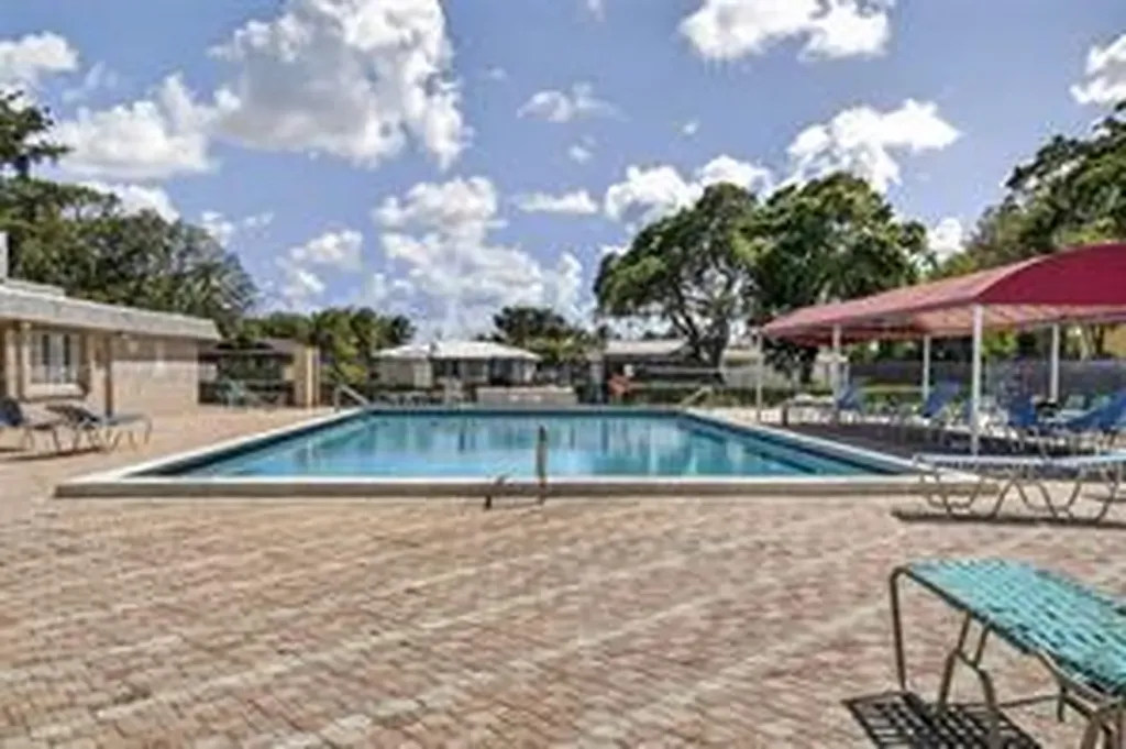8205 NW 106th Avenue Tamarac FL 33321