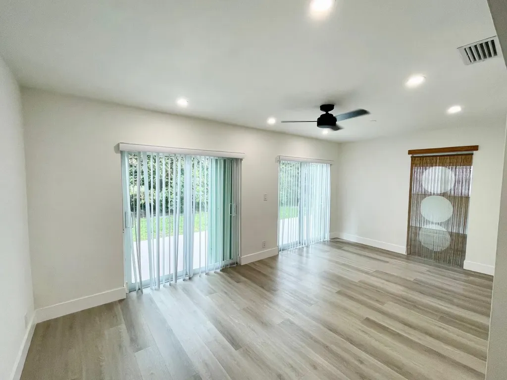 8205 NW 106th Avenue Tamarac FL 33321
