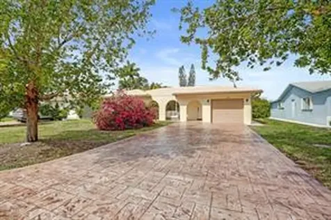 8205 NW 106th Avenue Tamarac FL 33321