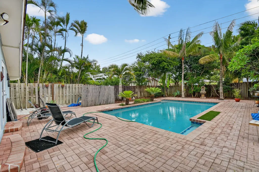 1606 NE 15th Avenue Fort Lauderdale FL 33305