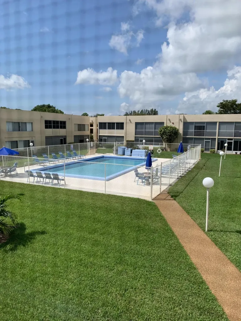 3212 Strawflower Way Lake Worth FL 33467