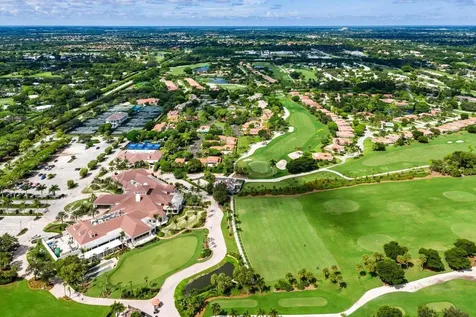4143 Kittiwake Court Boynton Beach FL 33436