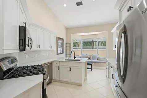 8164 Sandpiper Way West Palm Beach FL 33412