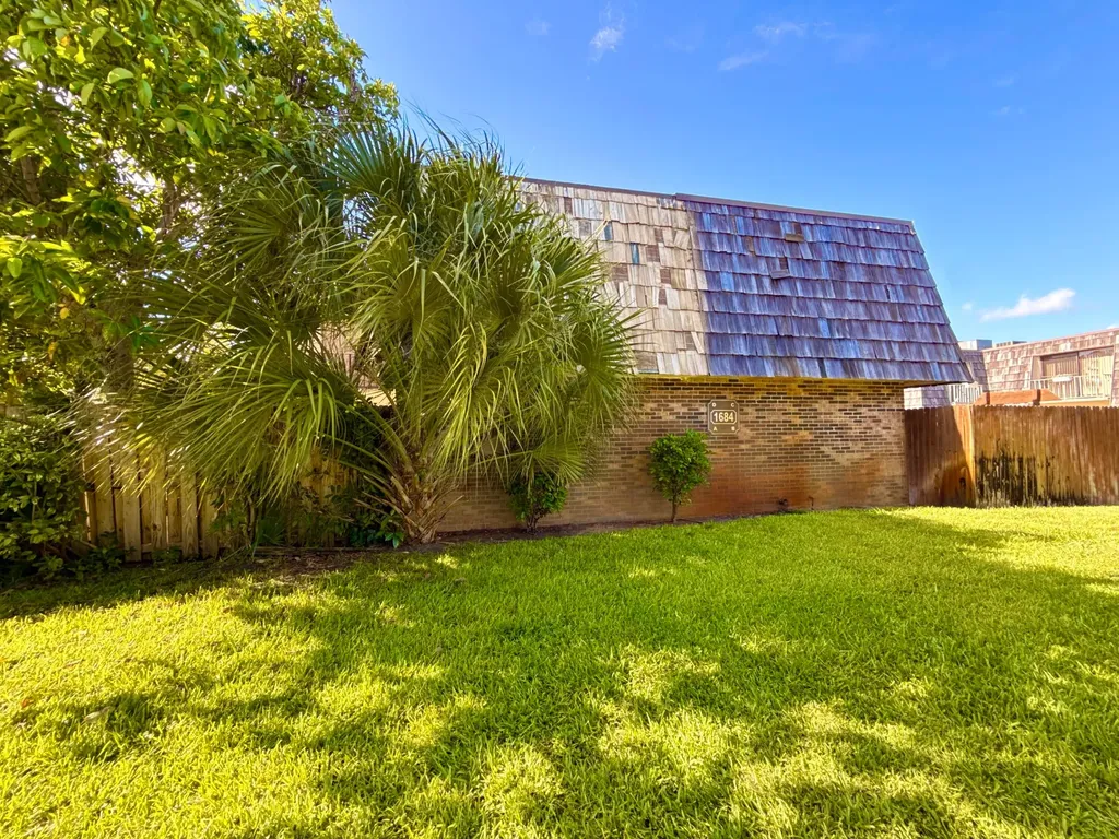 1684 Forest Lakes Circle West Palm Beach FL 33406