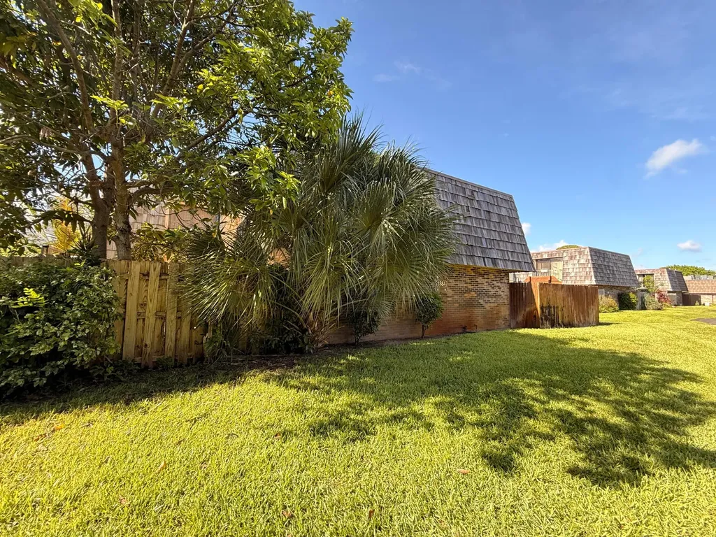 1684 Forest Lakes Circle West Palm Beach FL 33406