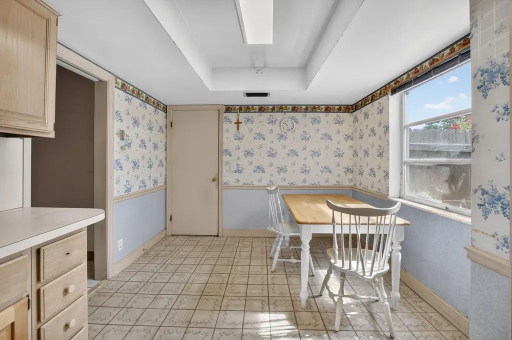1370 SW 27th Place Boynton Beach FL 33426