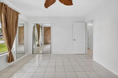 1370 SW 27th Place Boynton Beach FL 33426