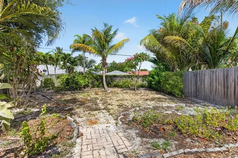 1370 SW 27th Place Boynton Beach FL 33426