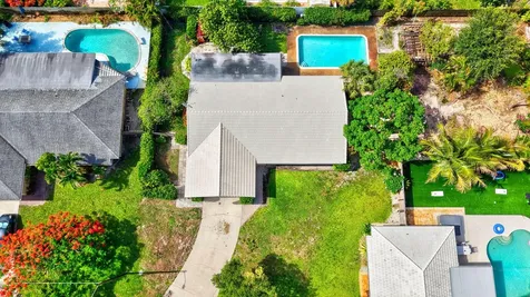 1370 SW 27th Place Boynton Beach FL 33426