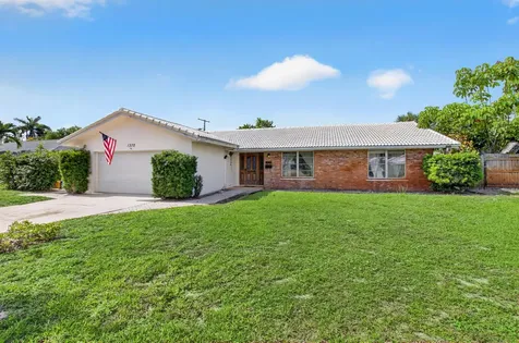 1370 SW 27th Place Boynton Beach FL 33426