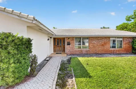 1370 SW 27th Place Boynton Beach FL 33426