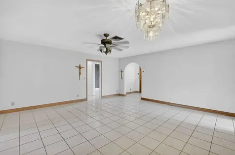 1370 SW 27th Place Boynton Beach FL 33426