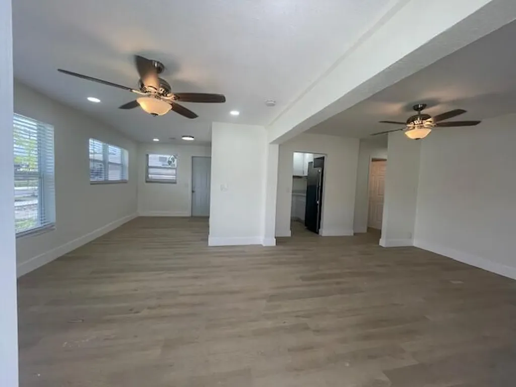 304 N Tamarind Avenue West Palm Beach FL 33401